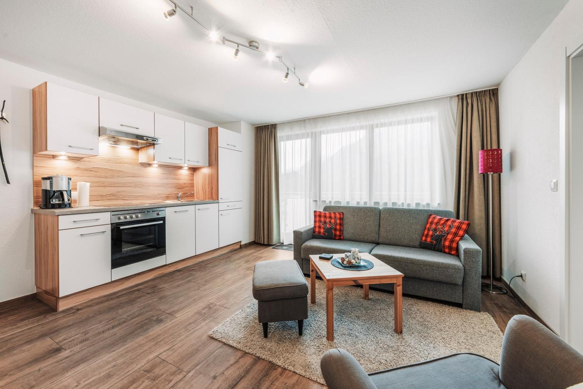 Herzblut Wohlfuehl Appartements Oetz Ngoại thất bức ảnh
